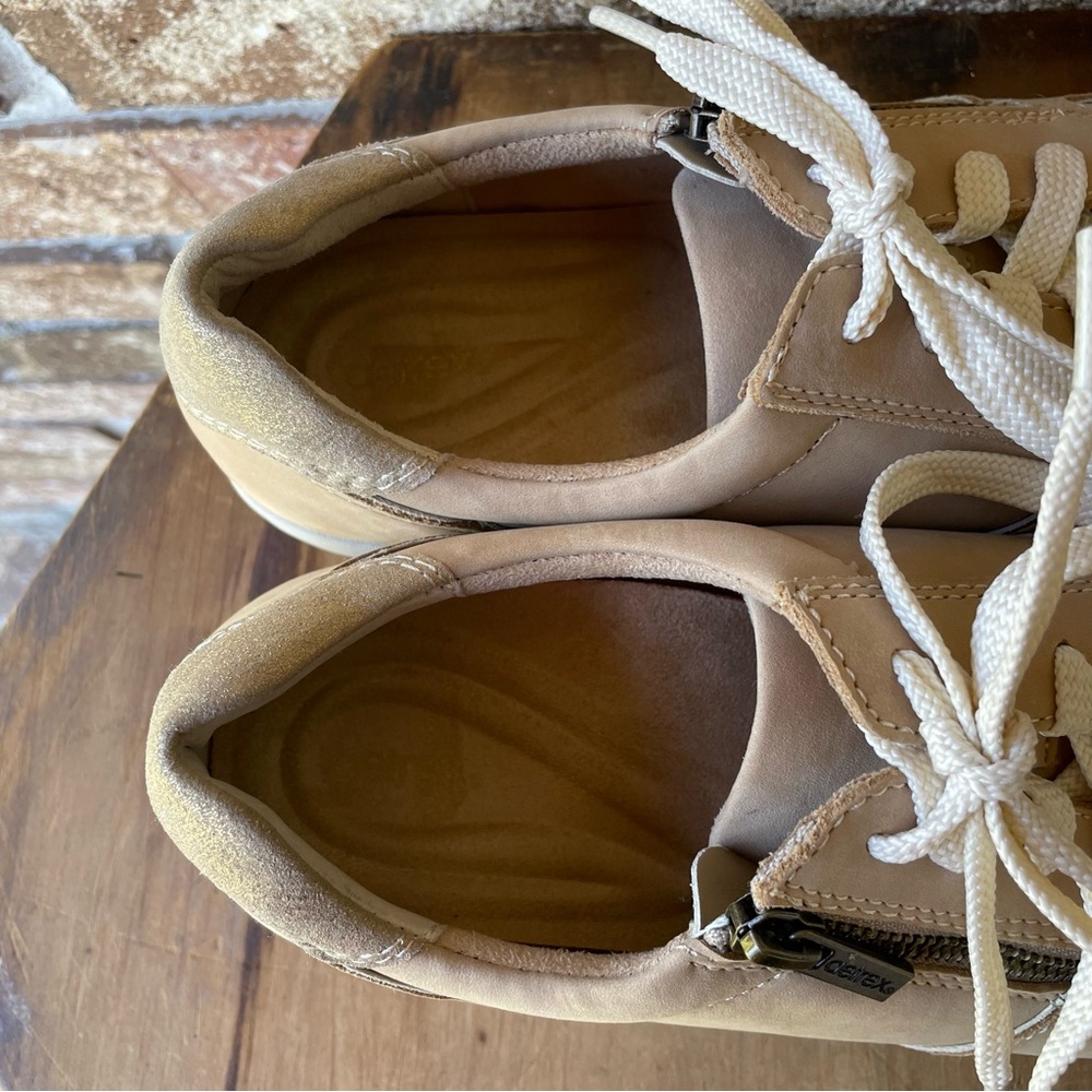 Aetrex Ivy Arch Support Sneaker Women’s Size 8.5 Champagne Color Beautiful! - Picture 7 of 8